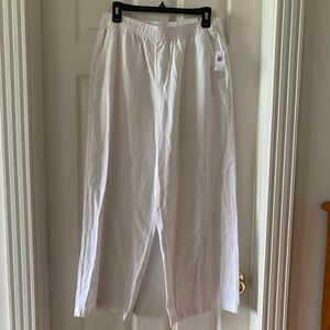 NWT Old Navy wide leg flowy light pants medium white